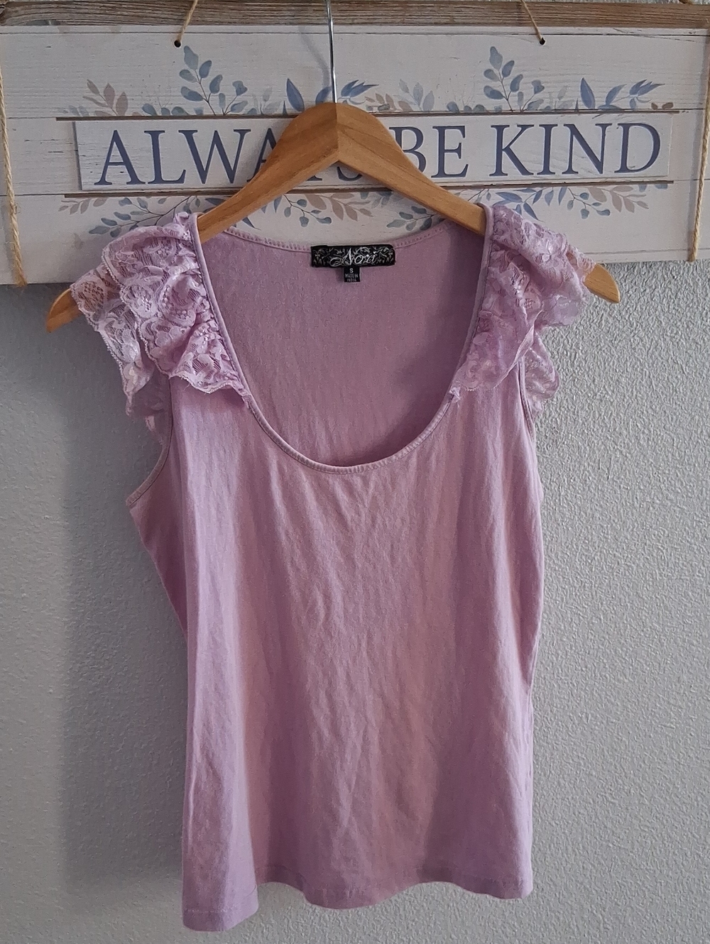 4/$13 Lace Embellished Top